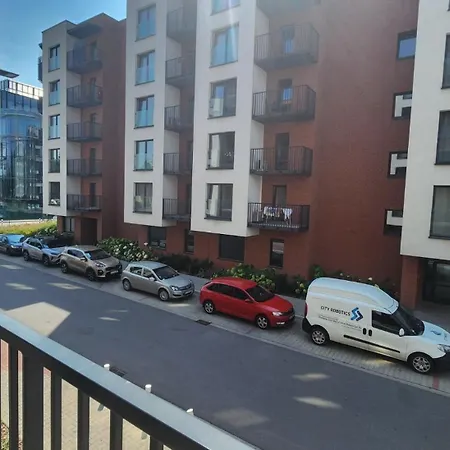 New 1-Bdrm Apt in Beautiful Kraków-2